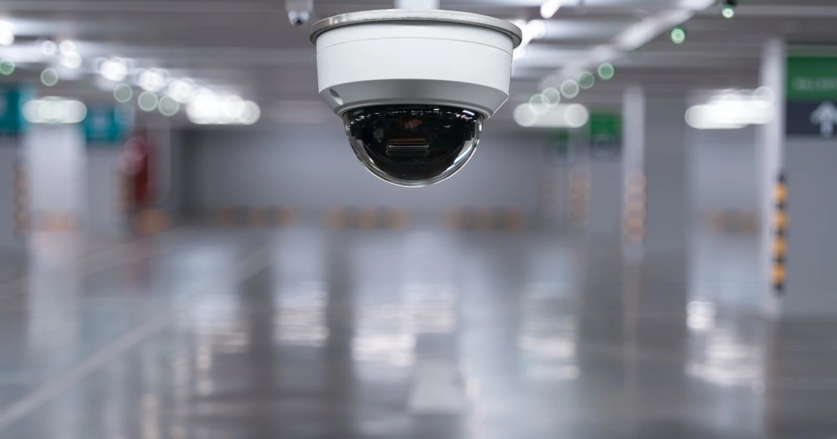 Caméras de surveillance pour PME : IP, analogique, cloud, NVR — comment choisir ?